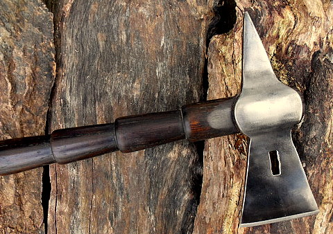 hand forged tomahawk