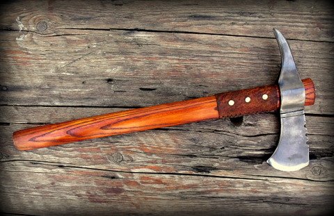 custom -tomahawk