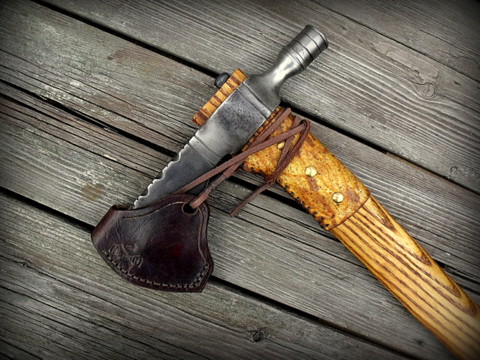 pipe tomahawk