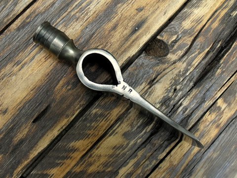 pipe tomahawk 